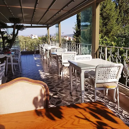 Cunda Fora Hotel 3*