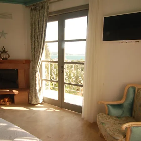 Cunda Fora Otel