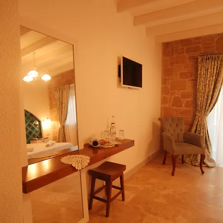 Cunda Fora Otel