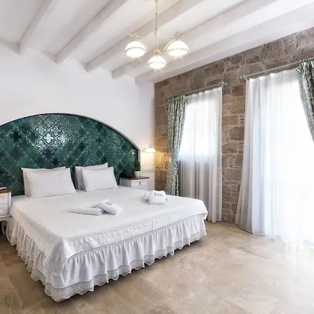 Cunda Fora Otel Ayvalı