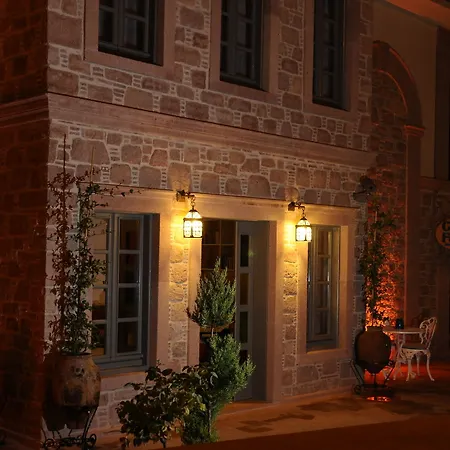 Otel Cunda Fora Ayvalı