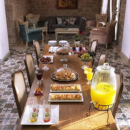 Otel Cunda Fora Ayvalı